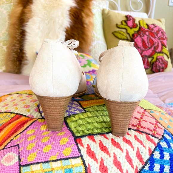 Sundance Odell suede leather pointed toe lace up heel - Picture 10 of 15